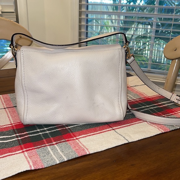 Kate Spade ♠️ purse - Picture 4 of 10